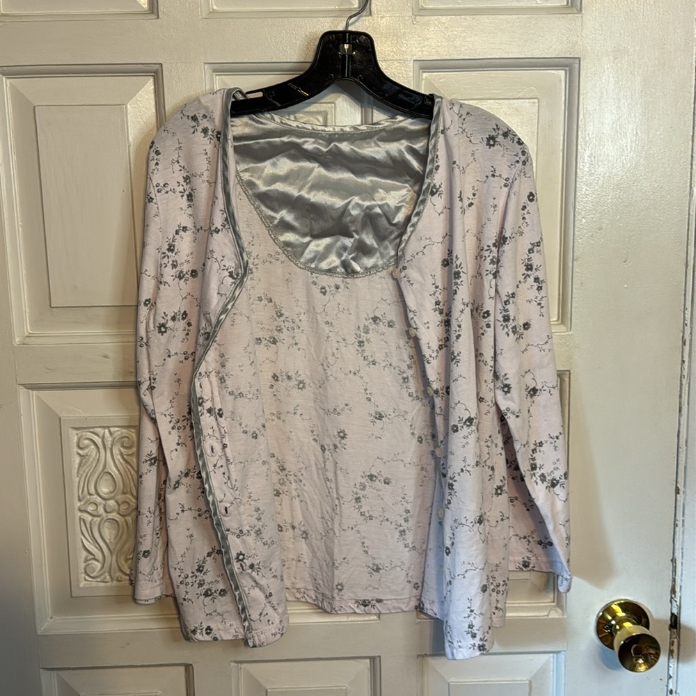 PJ Set Size Large - Picture 3 of 13